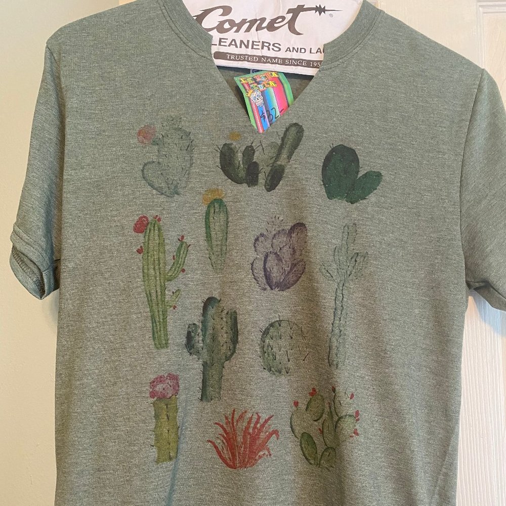 Cactus Graphic Tee